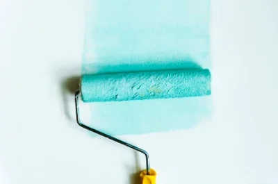 Peinture intérieure à Aydoilles — murs, plafonds et boiseries